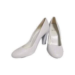 Stuart Weitzman Pump Sz 8.5 M White Pumps Leather Soles
